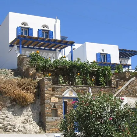 Karyatides * Kariá